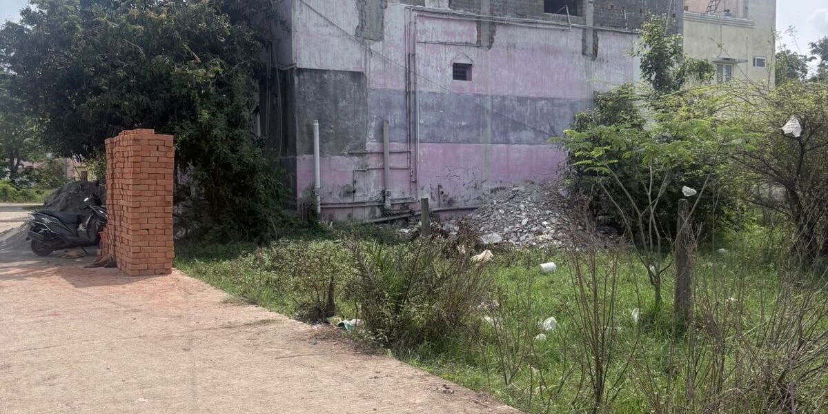 SITE 110 PHOTO 11 - Red Hills Chennai