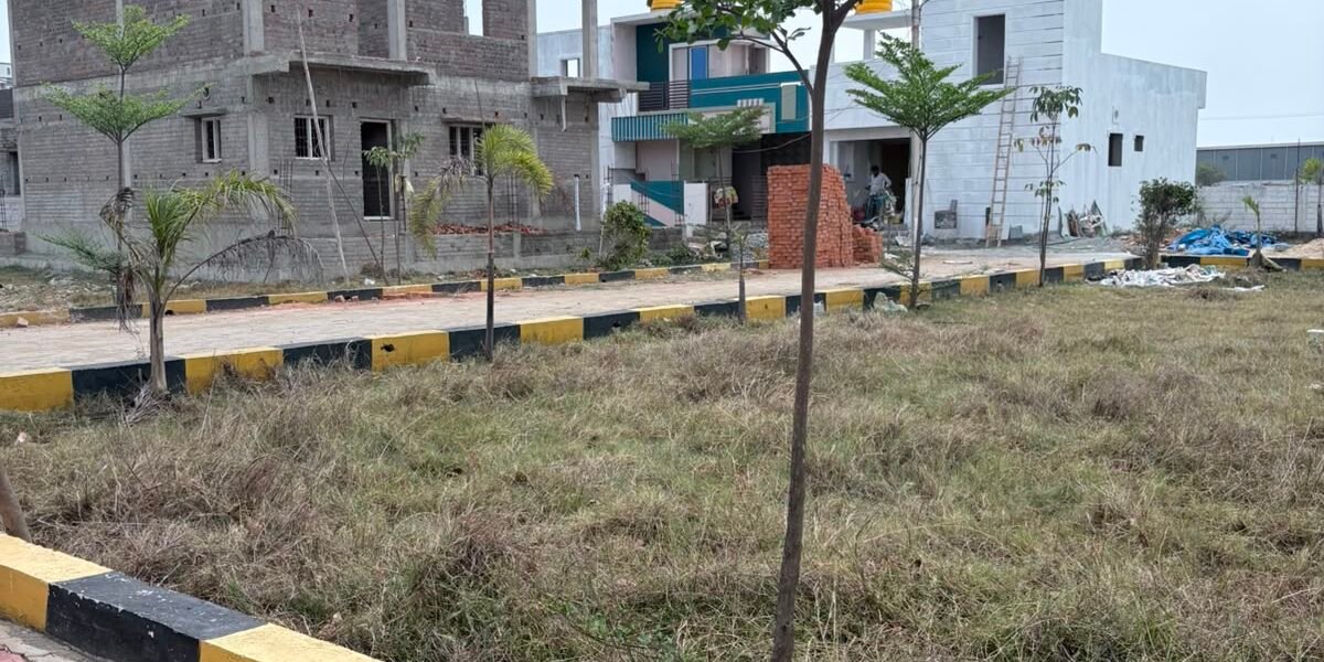 SITE 132 01 - Red Hills Chennai